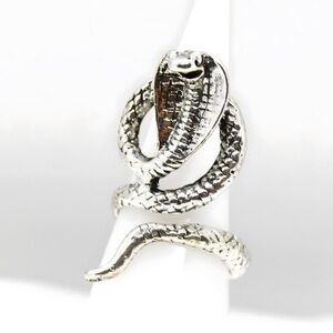 Cobra Snake Ring